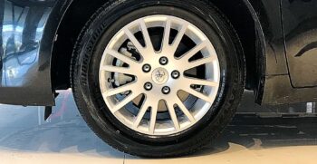 Toyota Avensis Front Tyre