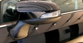 Toyota Avensis Side Mirror Light