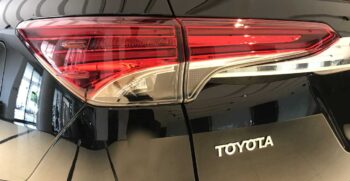 Toyota Fortuner Baklight
